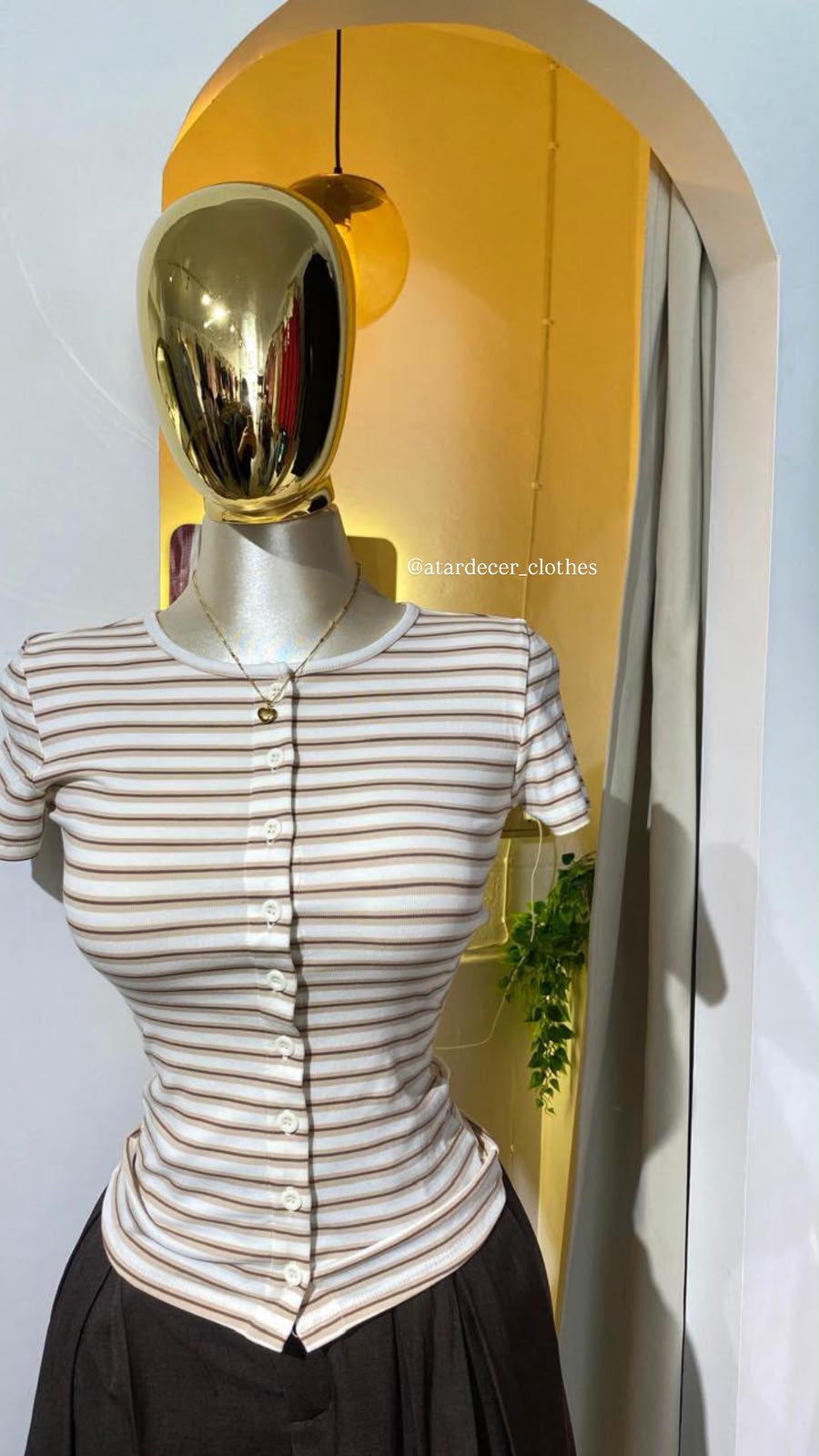 Blusa a Rayas con Botones