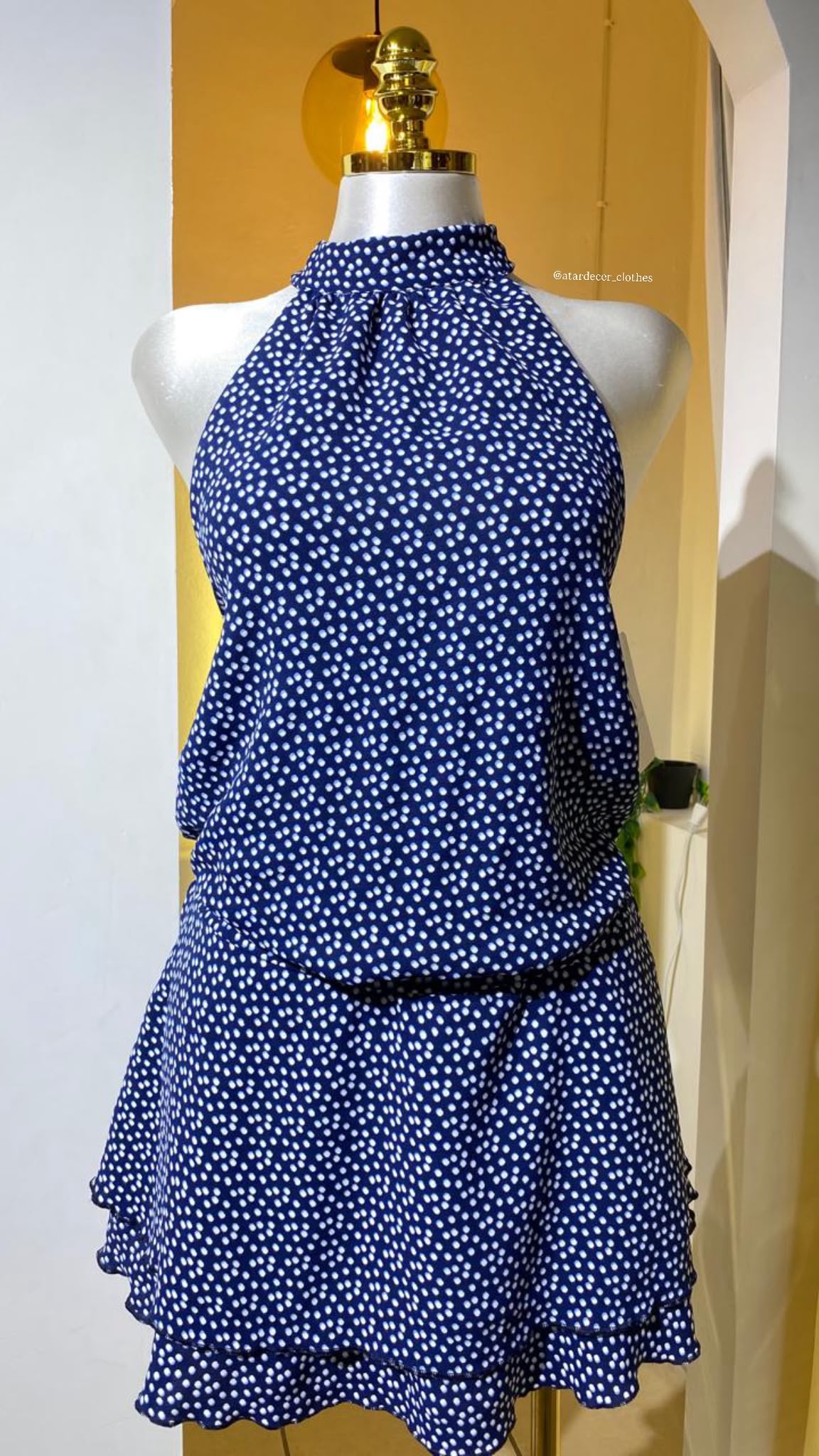 Vestido de lunares azul