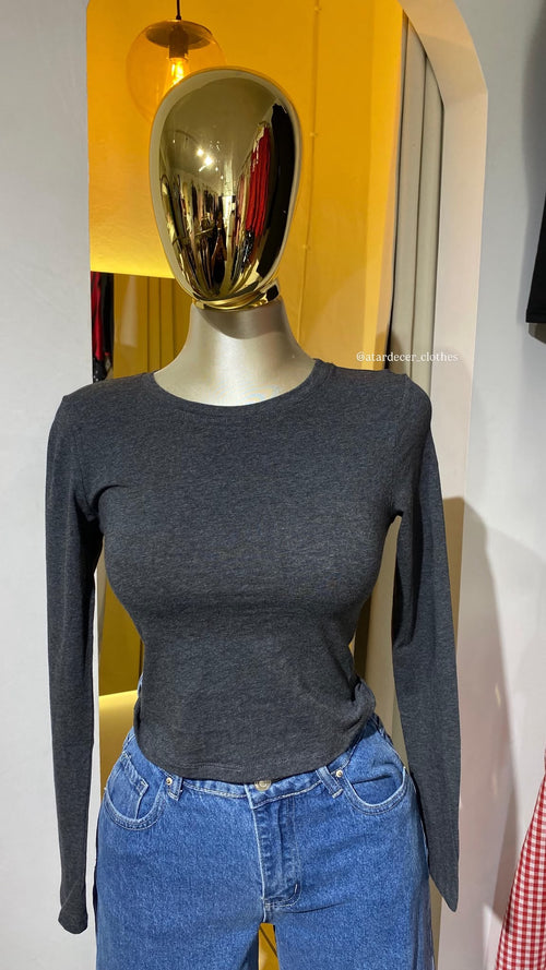 Blusa corta manga larga