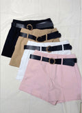 Short con cinto