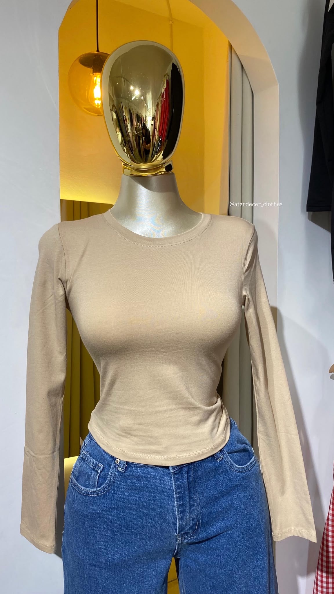Blusa corta manga larga