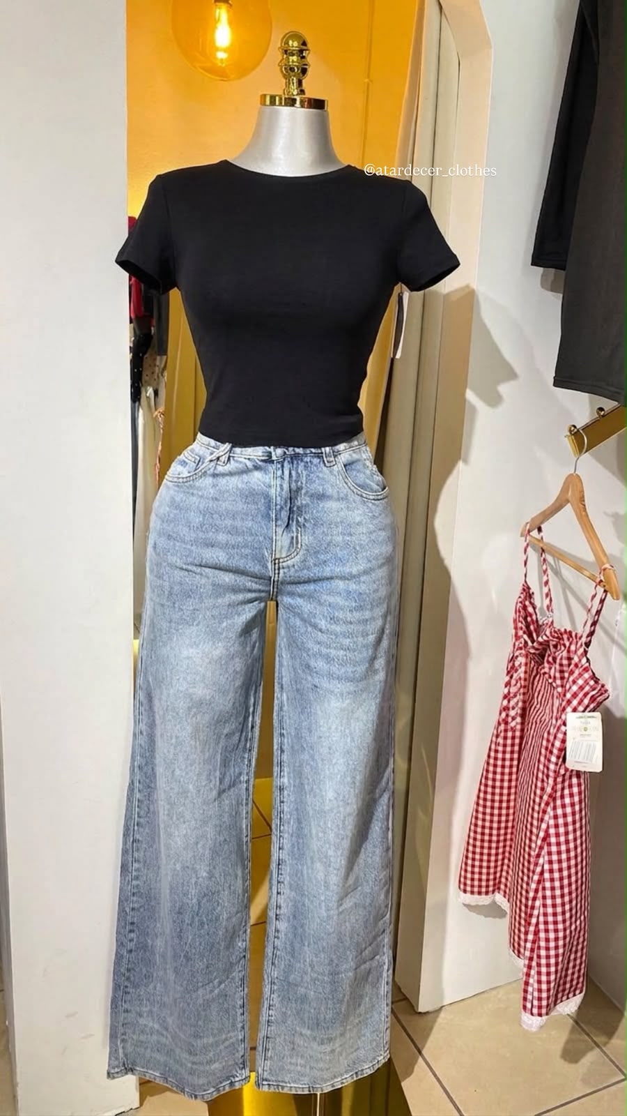 Top Basic Cuello Redondo