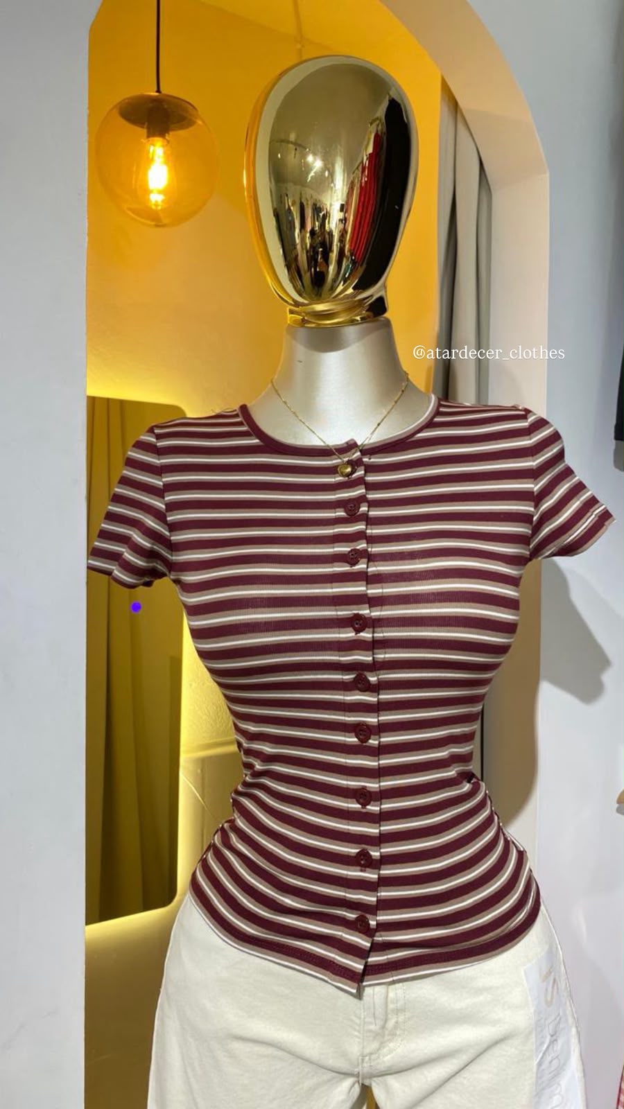 Blusa a Rayas con Botones